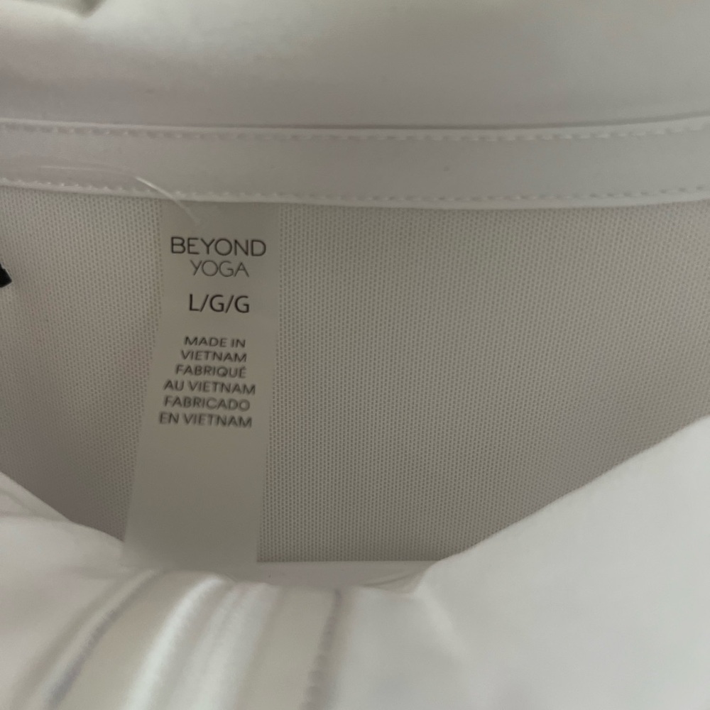 Beyond Yoga Light weight Active Jacket - Picture 7 of 7